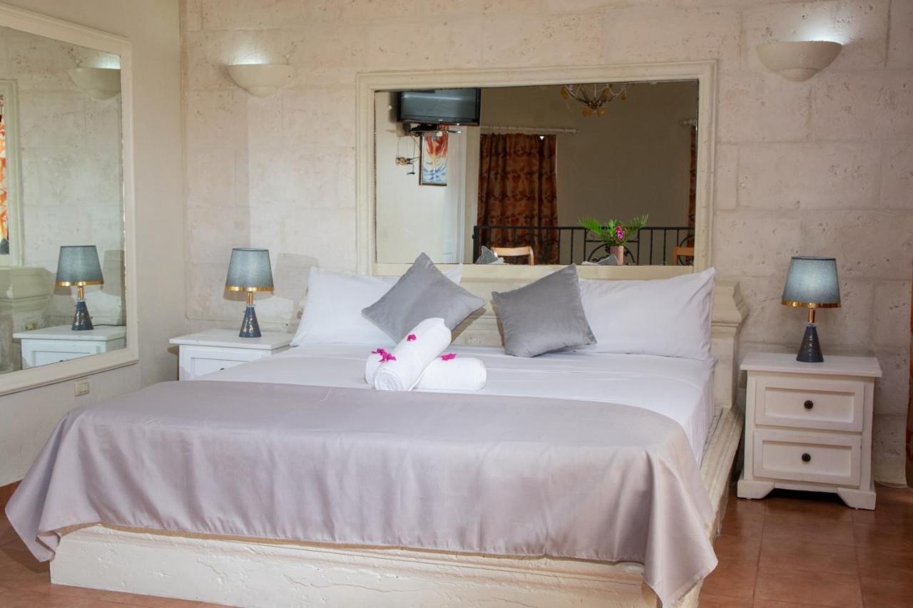 Aparthotel Castillo Real Punta Cana Dış mekan fotoğraf